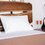 Dipolis Luxury Syros Apartman *