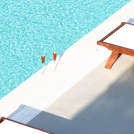 アパート Dipolis Luxury Syros Episkopion (Syros)